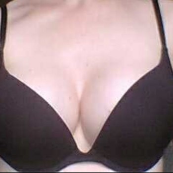 Juliana - Plan cul à Travers Profil de Juliana, 36 ans, Plan cul à Travers (Neuchâtel)